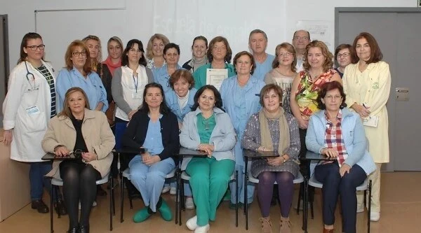 Alrededor de150 profesionales del Hospital Reina Sofía han pasado ya por la Escuela de Espalda