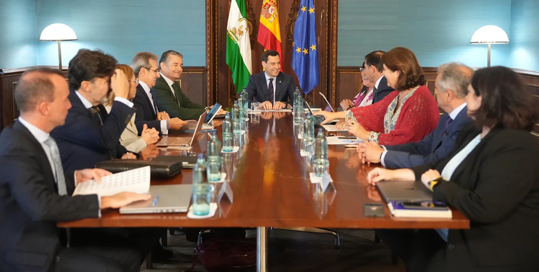 El Consejo Andaluz de Enfermería se reúne con el presidente de la Junta de Andalucía para impulsar un Pacto Andaluz por la Enfermería y por la sanidad pública