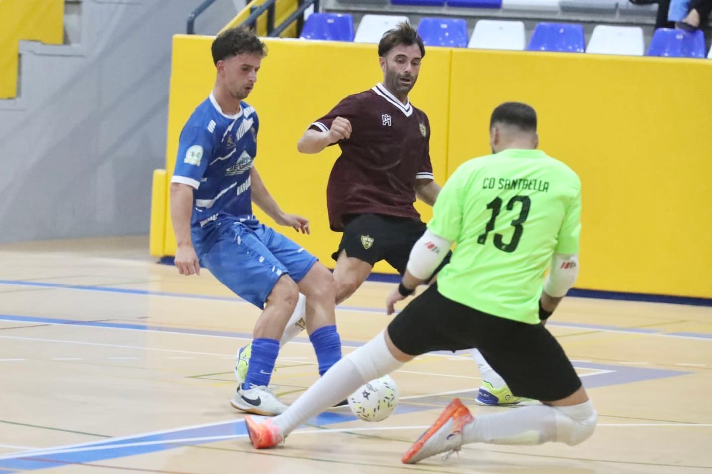 El Córdoba Patrimonio golea 10-2 al Santaella en su primer amistoso